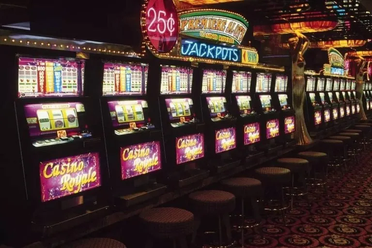 tz77 Pakistan Casino lobby